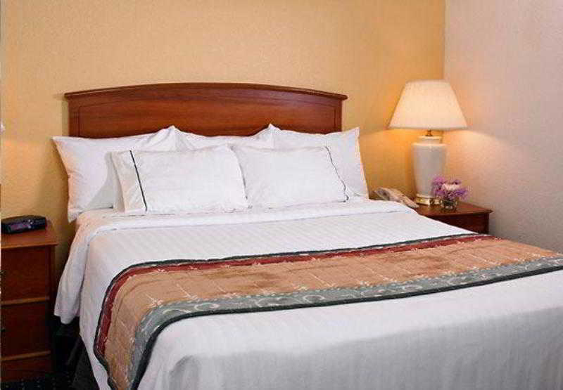 Towneplace Suites By Marriott Findlay Luaran gambar